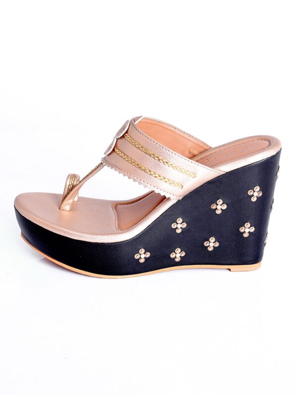 Accessories-7-B Black Tiki Wedges