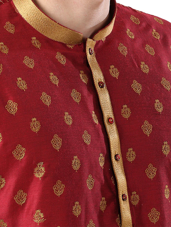 men-6-A Maroon Embroidered Long Kurta