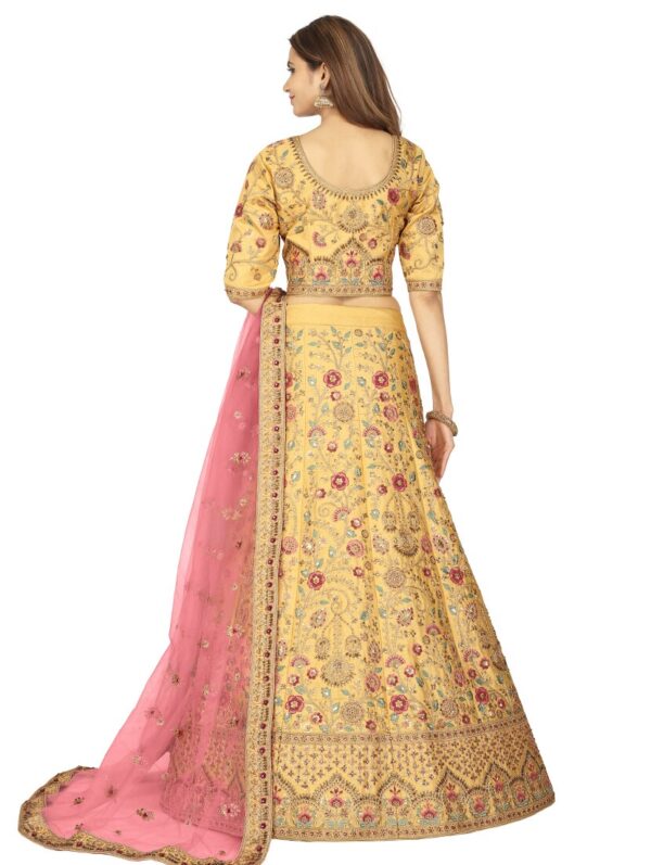 saari-8-D Embroidered Flared Lehenga